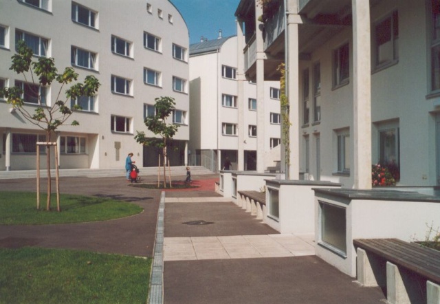 Gender-sensitive Housing in Vienna – Frauen-Werk-Stadt (Women-Work-City)